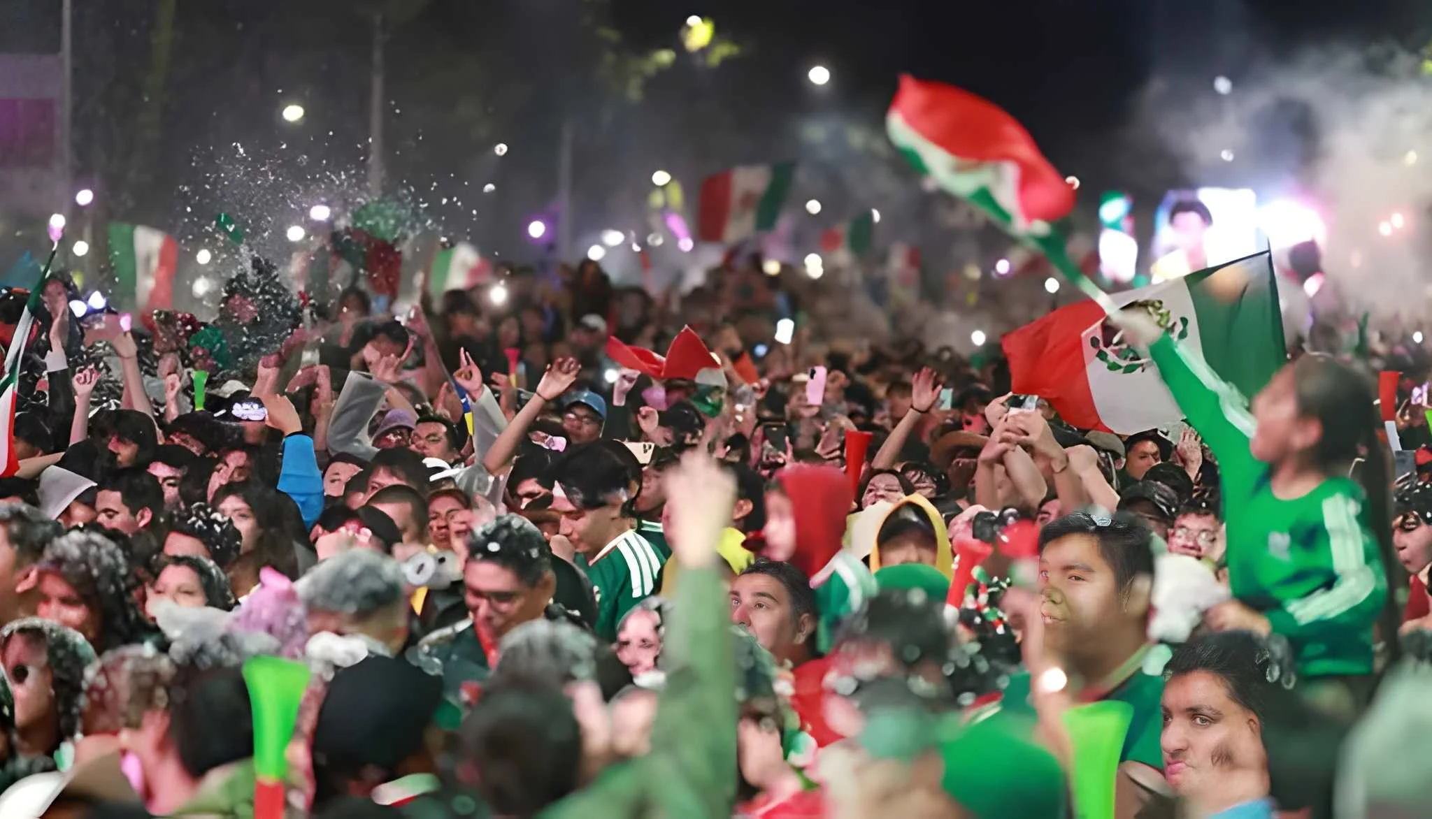 40 سال بعد پری کوارٹر فائنل میں رسائی، میکسیکو میں جشن کے دوران 3 افراد دم گھٹنے سے جاں بحق