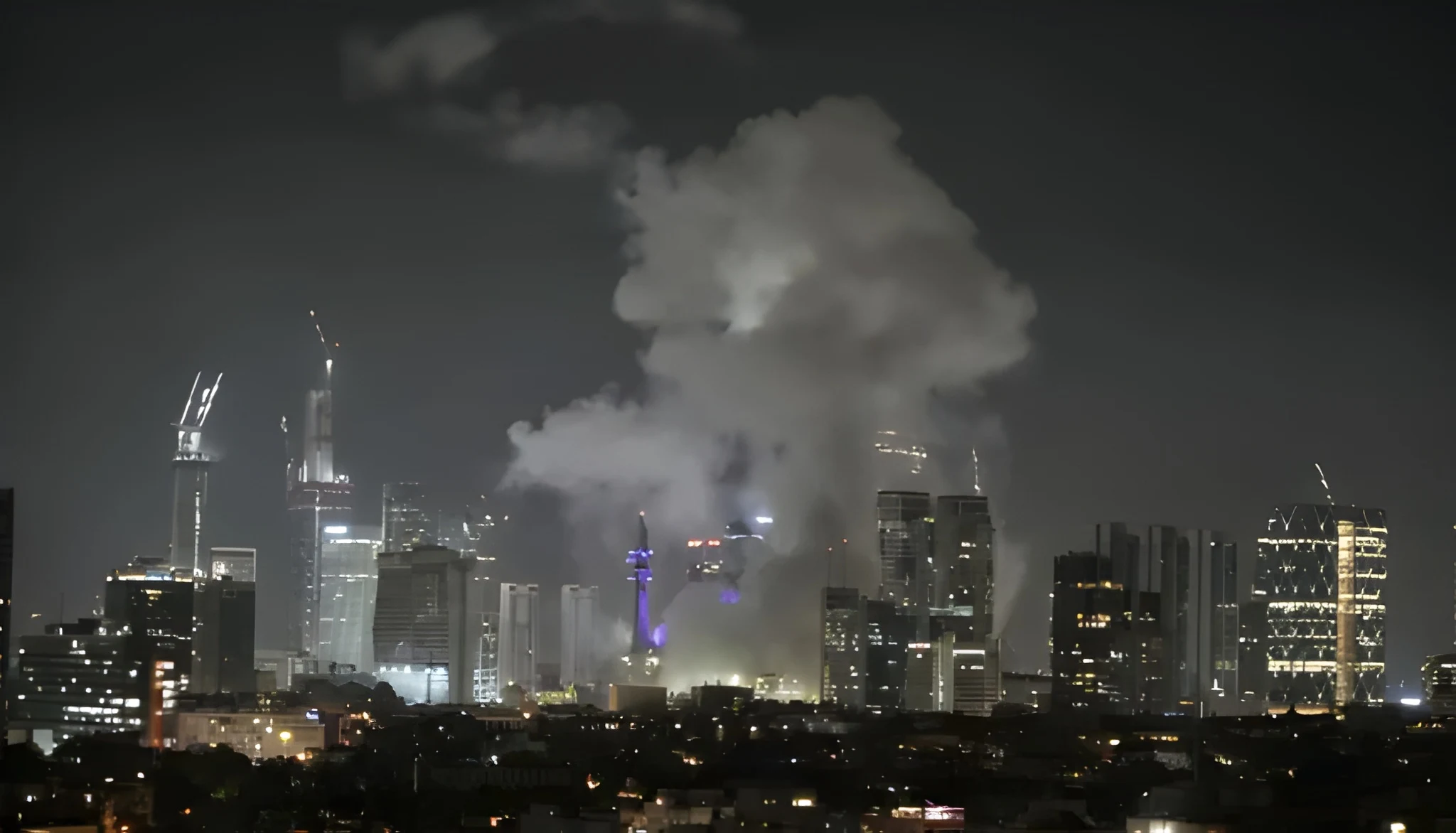 ایران کا اسرائیل پر بڑا حملہ، میزائل اور ڈرونز سے تباہی