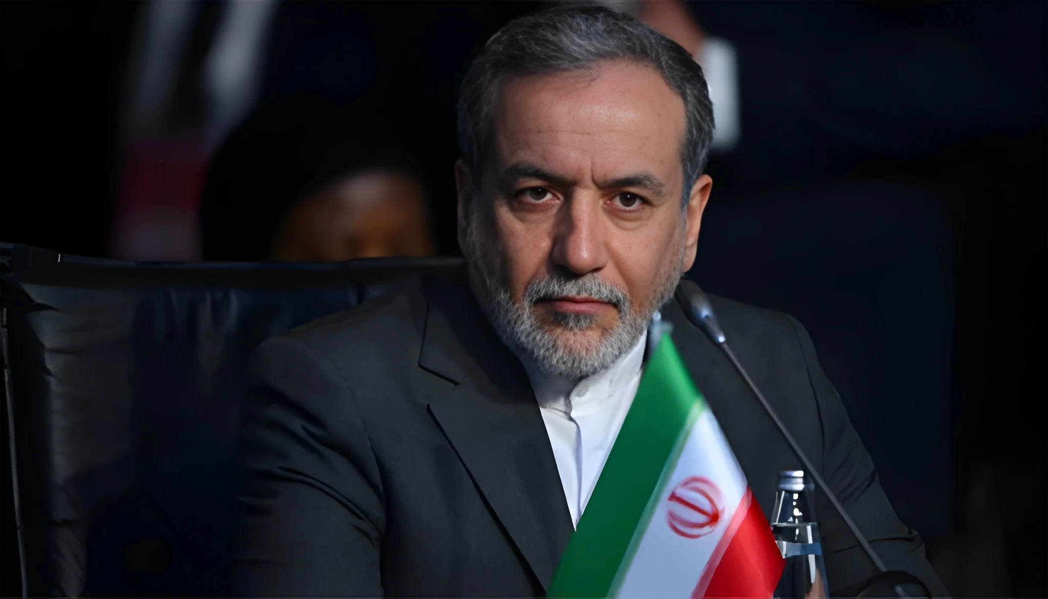 عباس عراقچی کی قیادت میں ایرانی وفد اسلام آباد پہنچ گیا