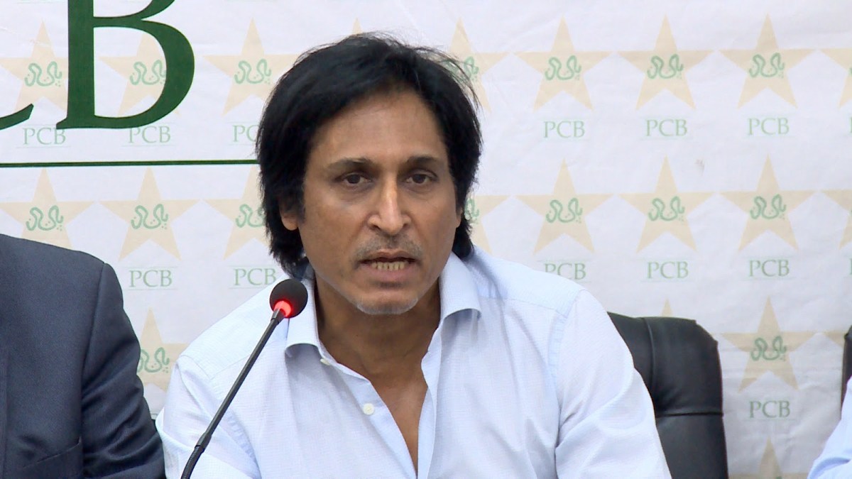 مصباح-کی-دفاعی-حکمت-عملی-پاکستان-کرکٹ-ٹیم-کیلئے-‘رمیض-راجہ-نے-سابق-کپتان-کو-ٹیم-کا-ہیڈ-کوچ-بنانے-کی-مخالفت-کردی
