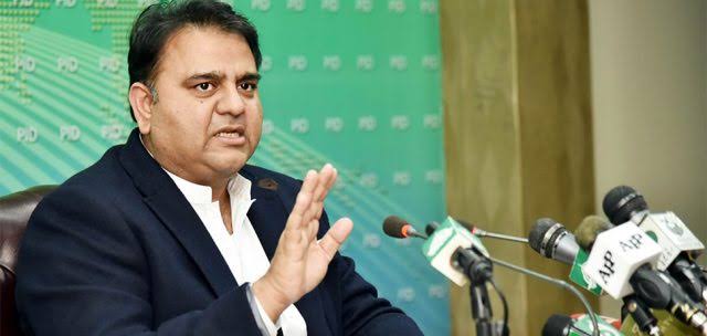 مودی-کا-طیارہ-فضائی-حدود-سے-گزرنے-کا-علم-نہیں،-فواد-چودھری