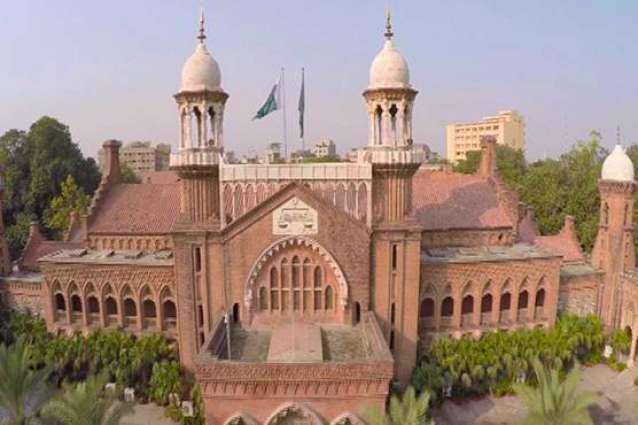 چار-سالہ-پاکستانی-بچی-نے-عدالت-کو-اپنا-فیصلہ-واپس-لینے-پر-مجبور-کر-دی