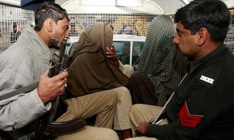 266-گینگ-گرفتار-،-ملتان-میں-139-ملین-روپے-بازیاب