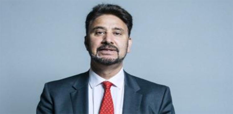 برطانوی-رکن-پارلیمنٹ-نے-اردو-میں-حلف-اٹھا-کر-تاریخ-رقم-کردی