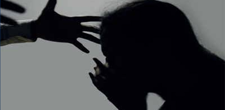شوہر-کی-استپال-میں-زیر-علاج-اہلیہ-کو-قتل-کرنے-کی-کوشش