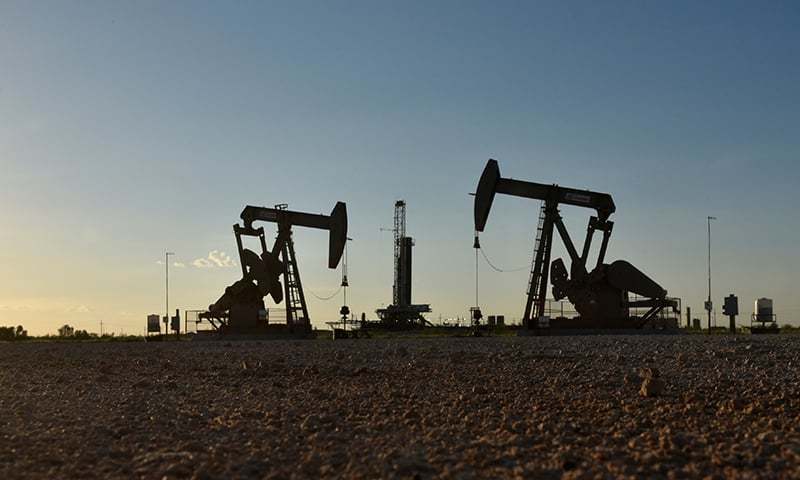 سعودی-عرب-کا-کئی-سال-بعد-تیل-کی-پیداواری-صلاحیت-بڑھانے-کا-اعلان