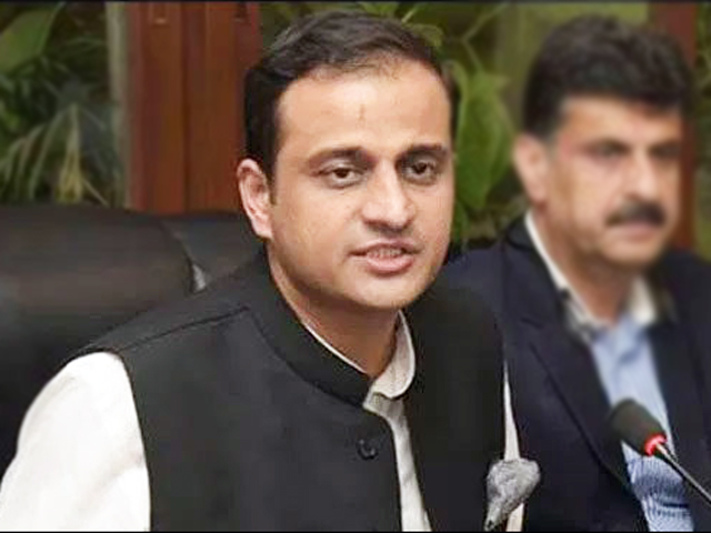 ’کورونا-کیسز-خطرناک-حد-تک-بڑھ-سکتے-ہیں-اور-اسپتالوں-میں-گنجائش-ختم-ہوسکتی-ہے‘