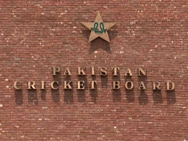 سری-لنکا-سے-5-کرکٹرز-آج-پاکستان-پہنچیں-گے