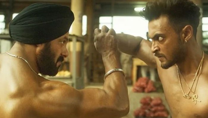 aayush-sharma-fears-salman-khan-will-be-mocked-for-nepotism-if-antim-fails