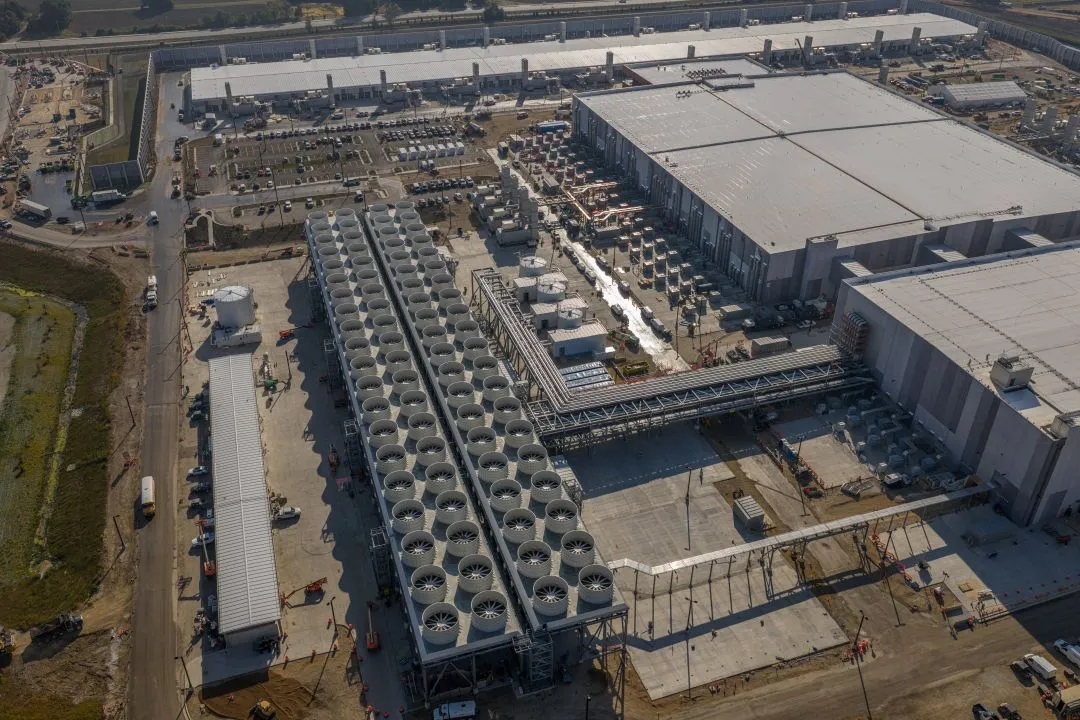 bloomberg-reports-microsofts-african-data-center-hit-by-payment-demand-issues