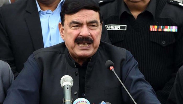 govt-decides-to-form-3-member-committee-to-review-tlp-ban