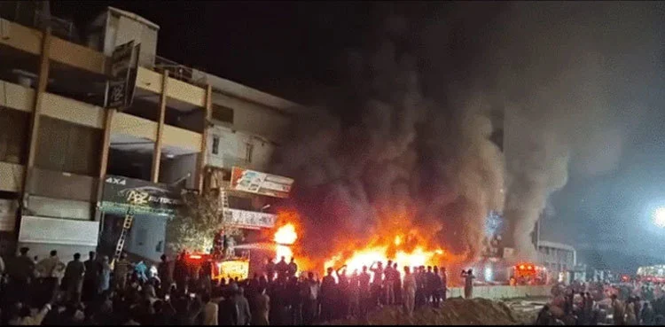 gul-plaza-fire-14-victims-identified-as-search-continues-says-dc