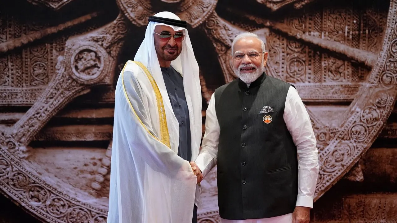 india-and-united-arab-emirates-ink-agreements-on-defence-and-petroleum-cooperation