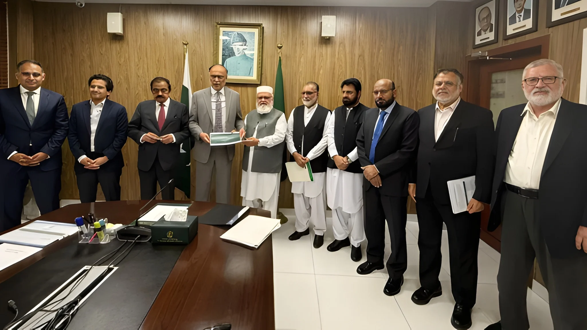 ji-unveils-sixpoint-plan-to-end-levy-save-over-rs6-trillion