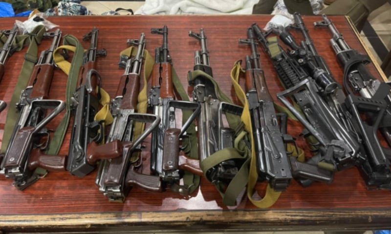 lahore-police-claim-recovering-arms-from-imran-khan-s-residence