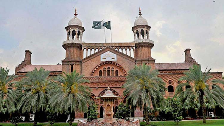 lhc-summon-punjab-islamabad-igps-after-police-fail-to-present-fawad