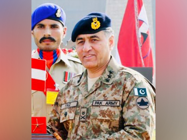 lt-gen-faiz-hamid-decides-early-retirement