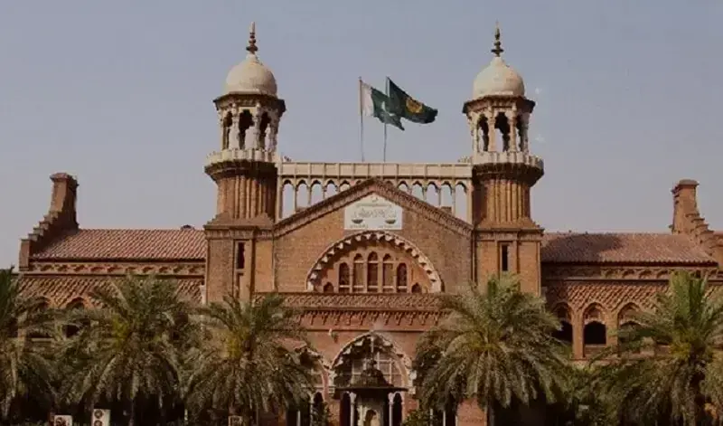 notices-issued-by-lhc-in-alleged-police-encounters-case