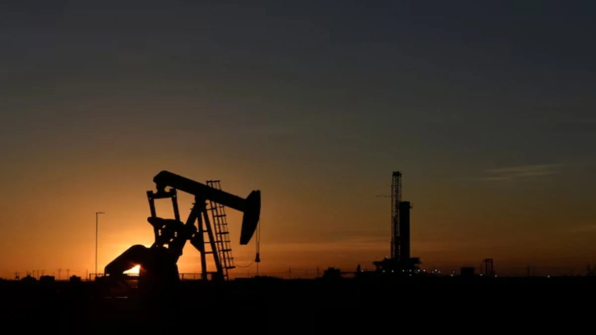 oil-prices-drop-as-usiran-pause-fuels-fresh-hormuz-hopes