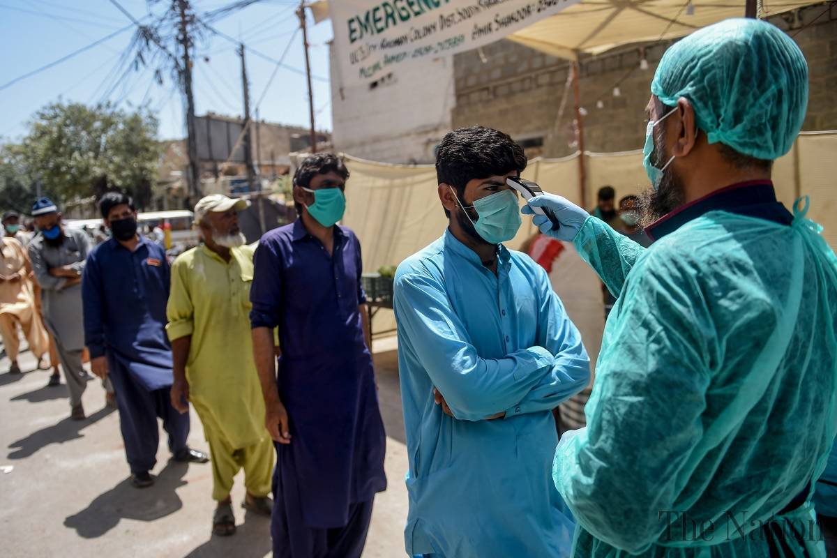 pakistan-continues-to-report-decline-in-covid-cases-deaths