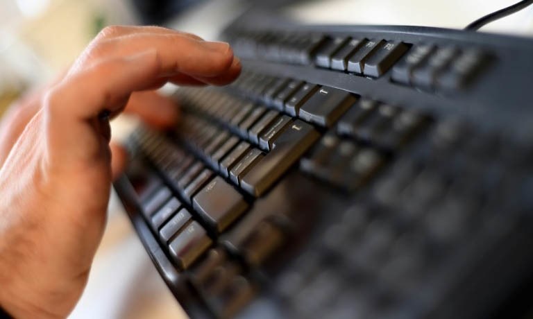pakistan-drops-to-90th-rank-on-inclusive-internet-index