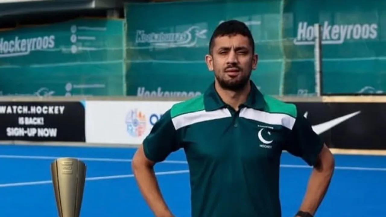 pakistan-hockey-skipper-ammad-shakeel-butt-handed-twoyear-ban