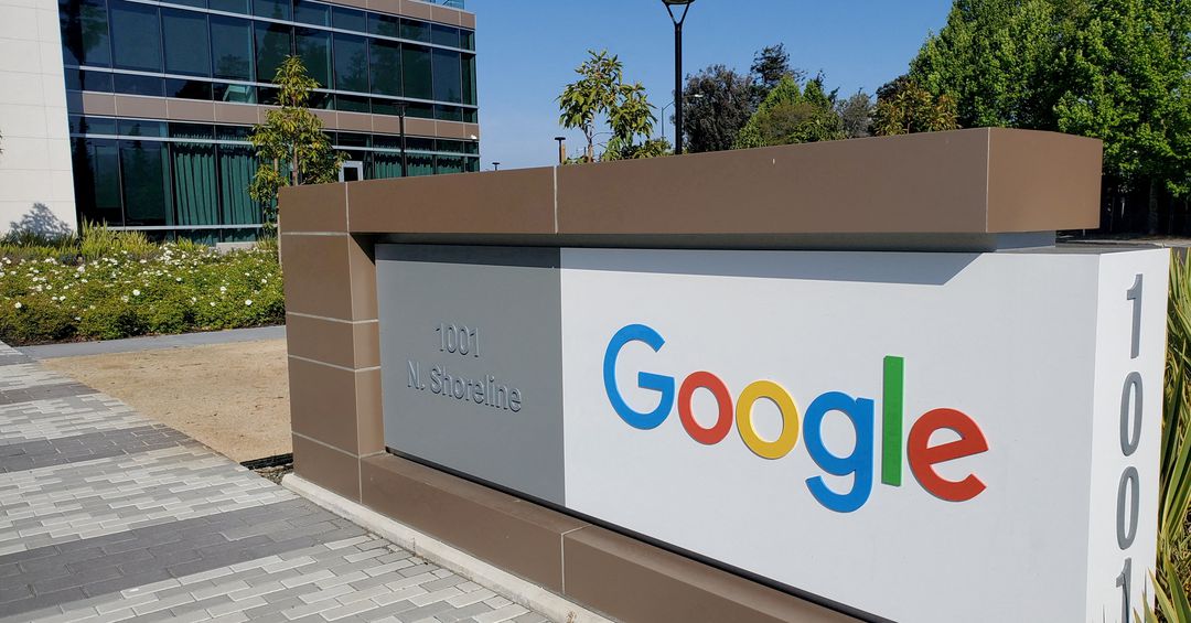 russia-takes-steps-to-punish-google-over-youtube-fakes