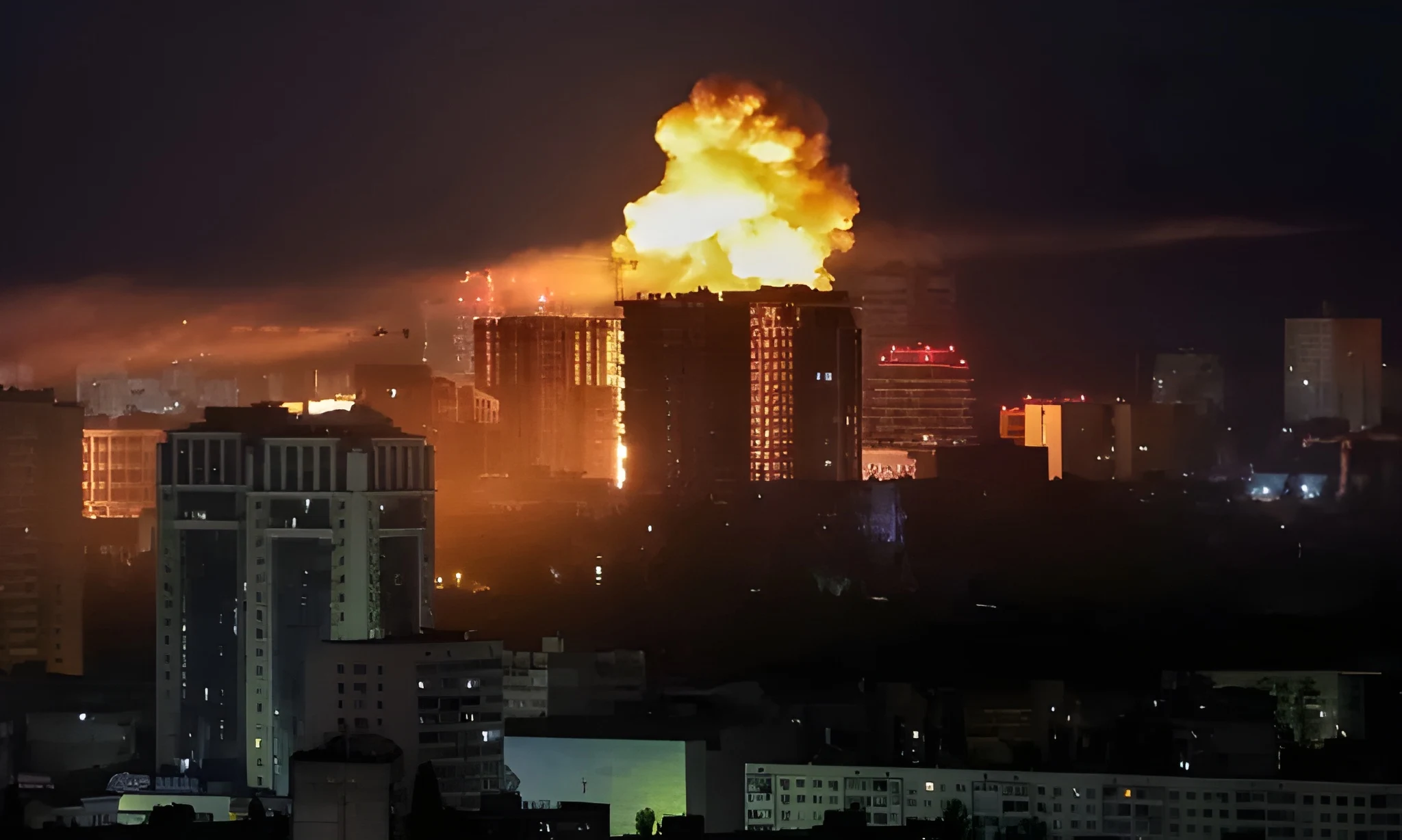 russian-drones-missiles-strike-ukraine-in-major-attack-10-dead-dozens-wounded