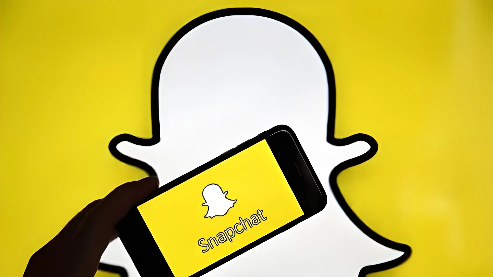 snapchat-introduces-new-privacy-controls-for-teen-users