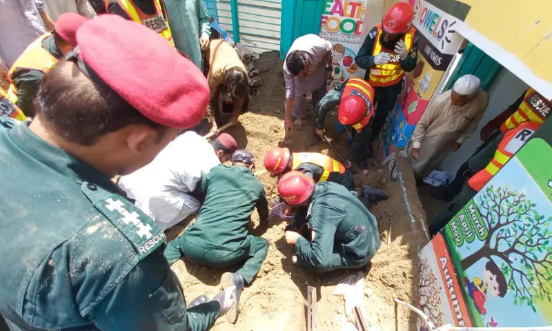 tragedy-in-dera-ghazi-khan-as-a-school-roof-collapse-leaves-four-students-dead-and-several-injured