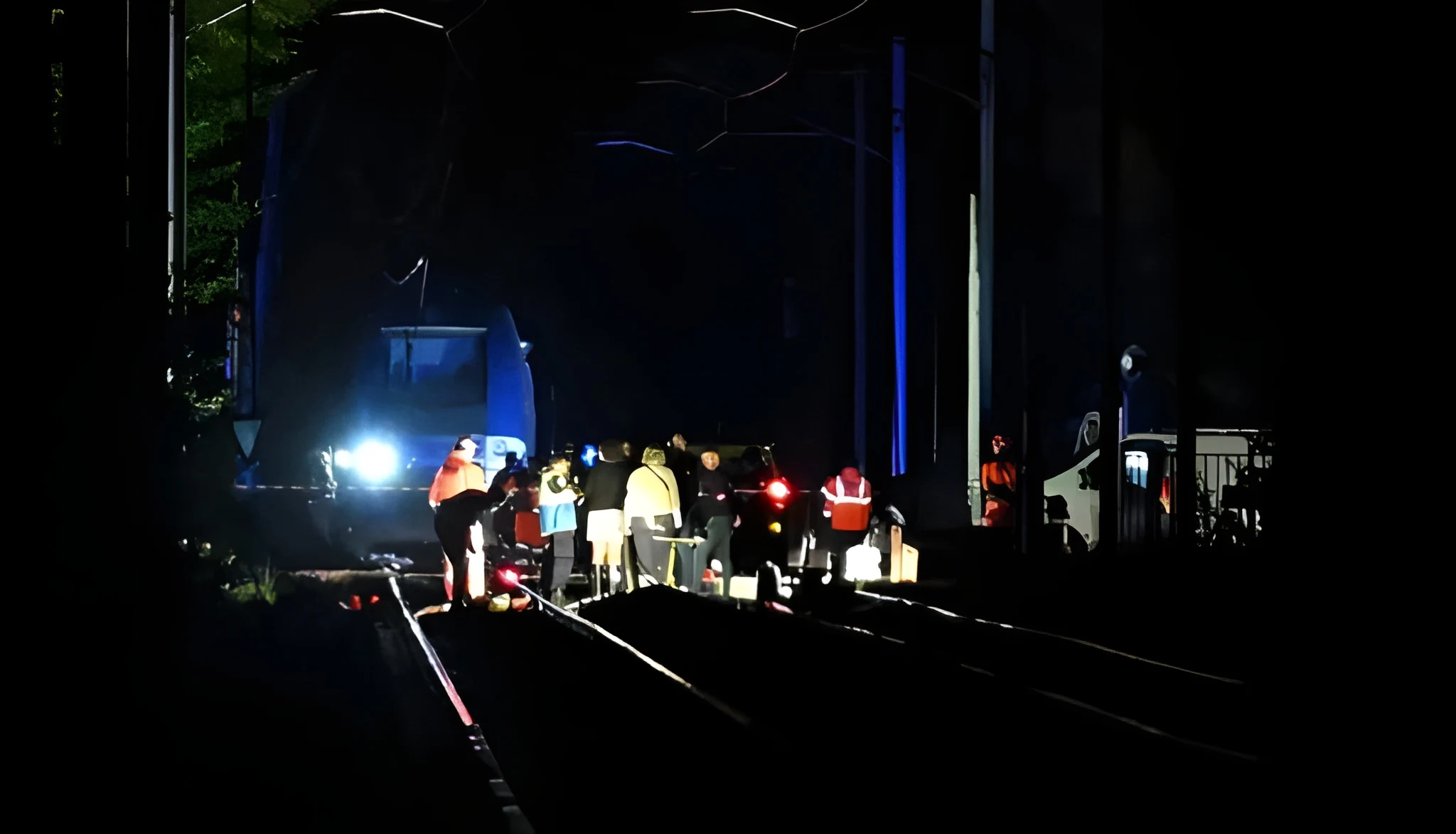 train-derails-in-northern-france-injuring-44-woman-critical
