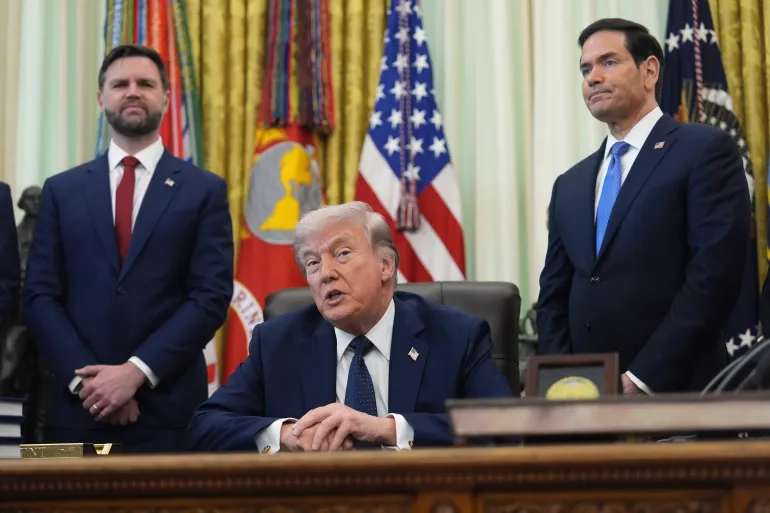 trump-says-the-us-halted-the-iran-conflict-following-a-request-from-pakistan