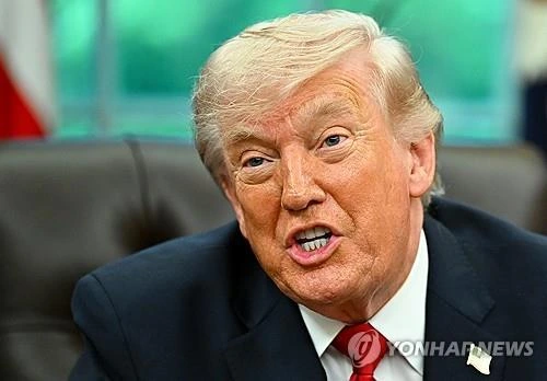 trump-says-the-us-will-assist-vessels-stranded-in-the-strait-of-hormuz