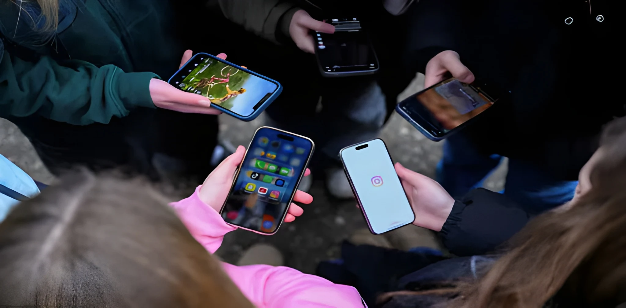 uae-introduces-ban-on-social-media-access-for-children