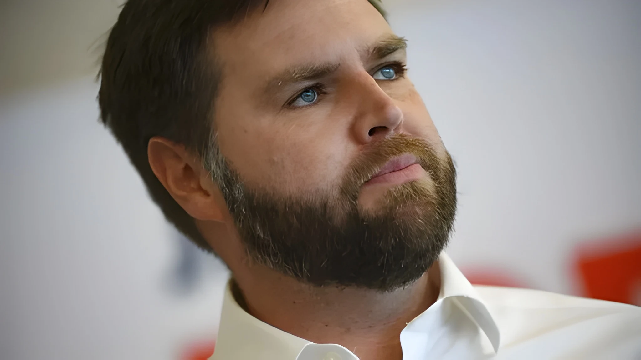 vance-seizes-maga-spotlight-as-republicans-look-beyond-trump