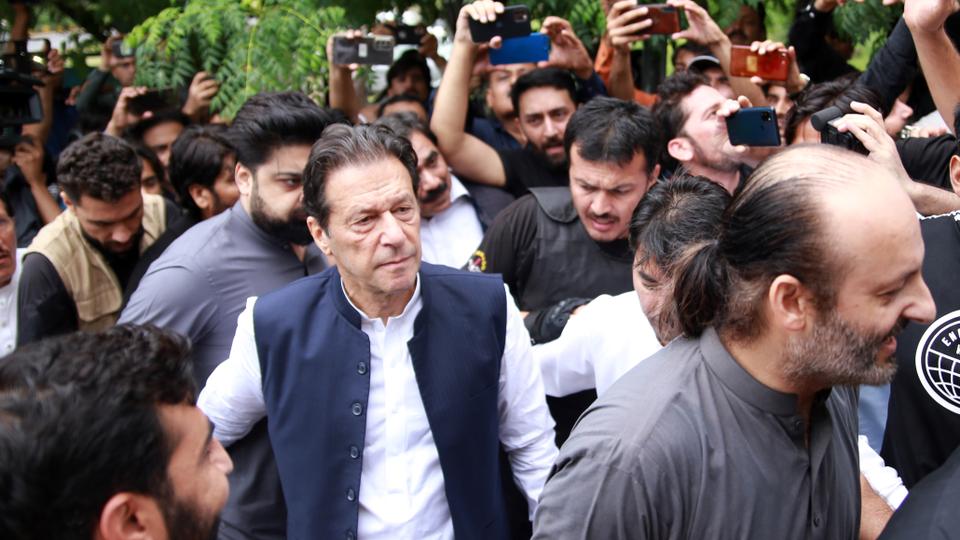 vandalism-case-court-extends-interim-bail-of-imran-khan-till-september-27