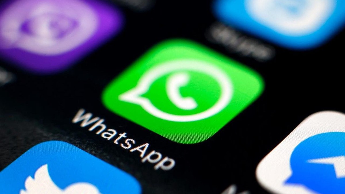 whatsapp-ai-powered-stickers-are-available-on-these-phones