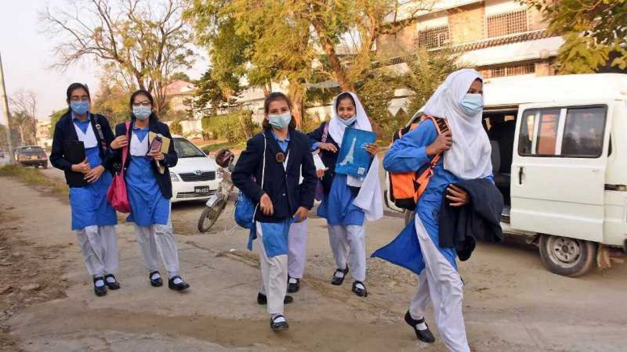 winter-vacation-announced-in-kp-punjab-colleges-universities