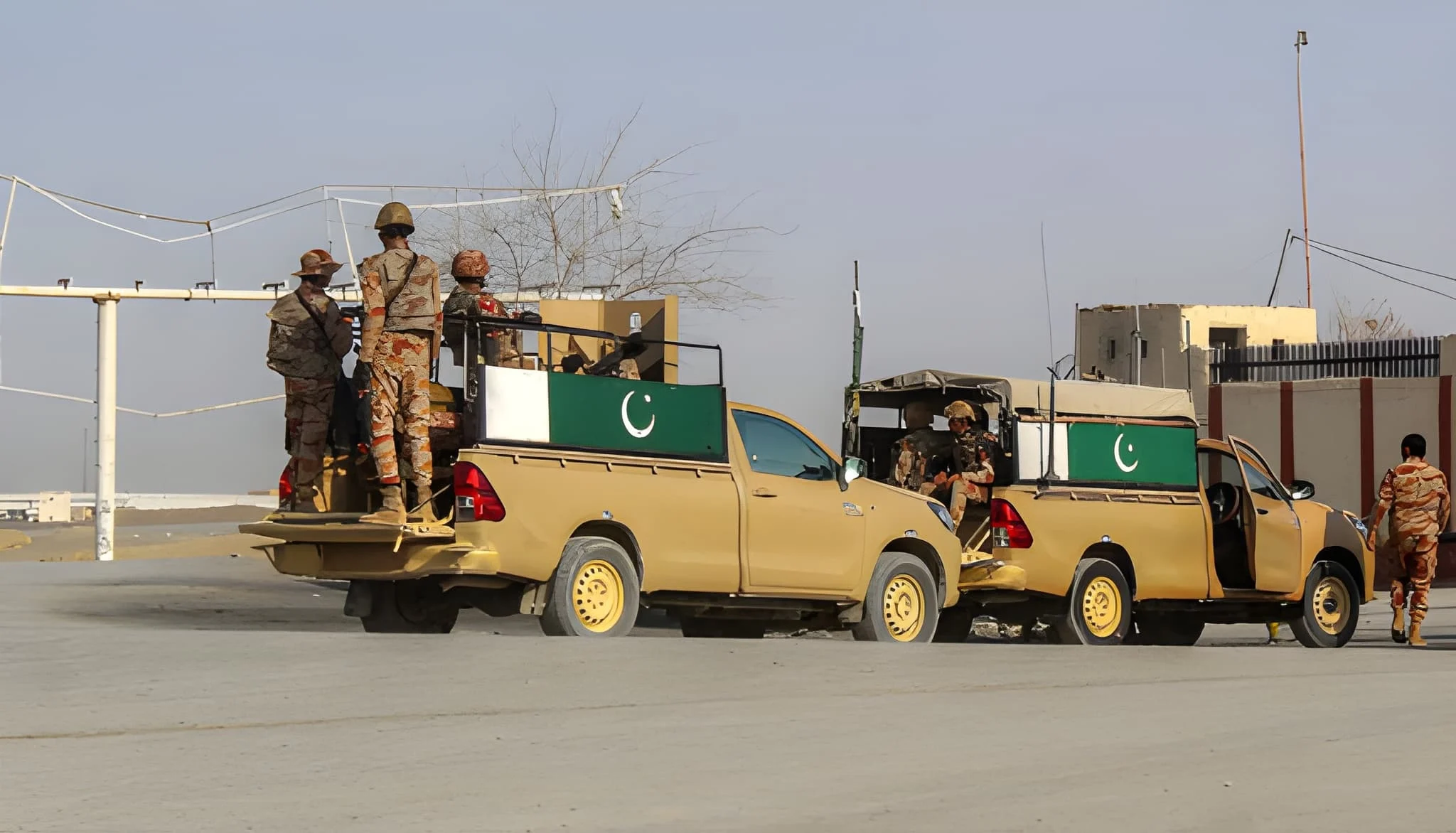 افغان-پوسٹ-پر-گولہ-باری،-2-اہم-طالبان-کمانڈرز-سمیت-4-افراد-ہلاک