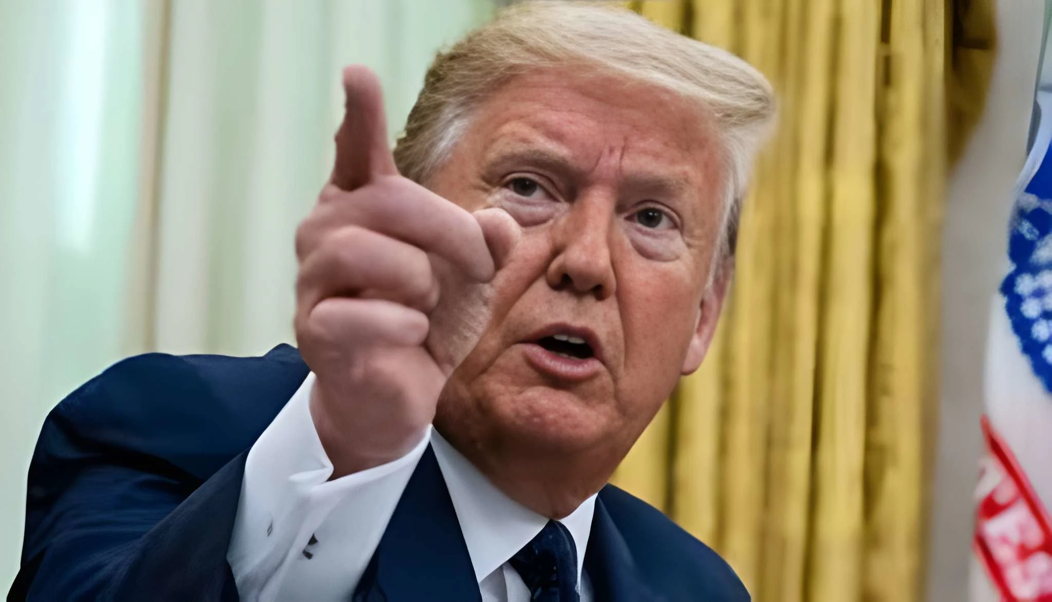 ایران-کی-بحری-پالیسی-پر-ٹرمپ-کا-ردعمل،-ٹول-وصولی-پر-خبردار-کردیا