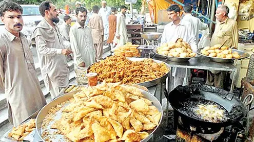 رمضان-المبارک-کراچی-کے-بازاروں-میں-اشیائے-خورونوش-کی-قیمتوں-کا-اعلان