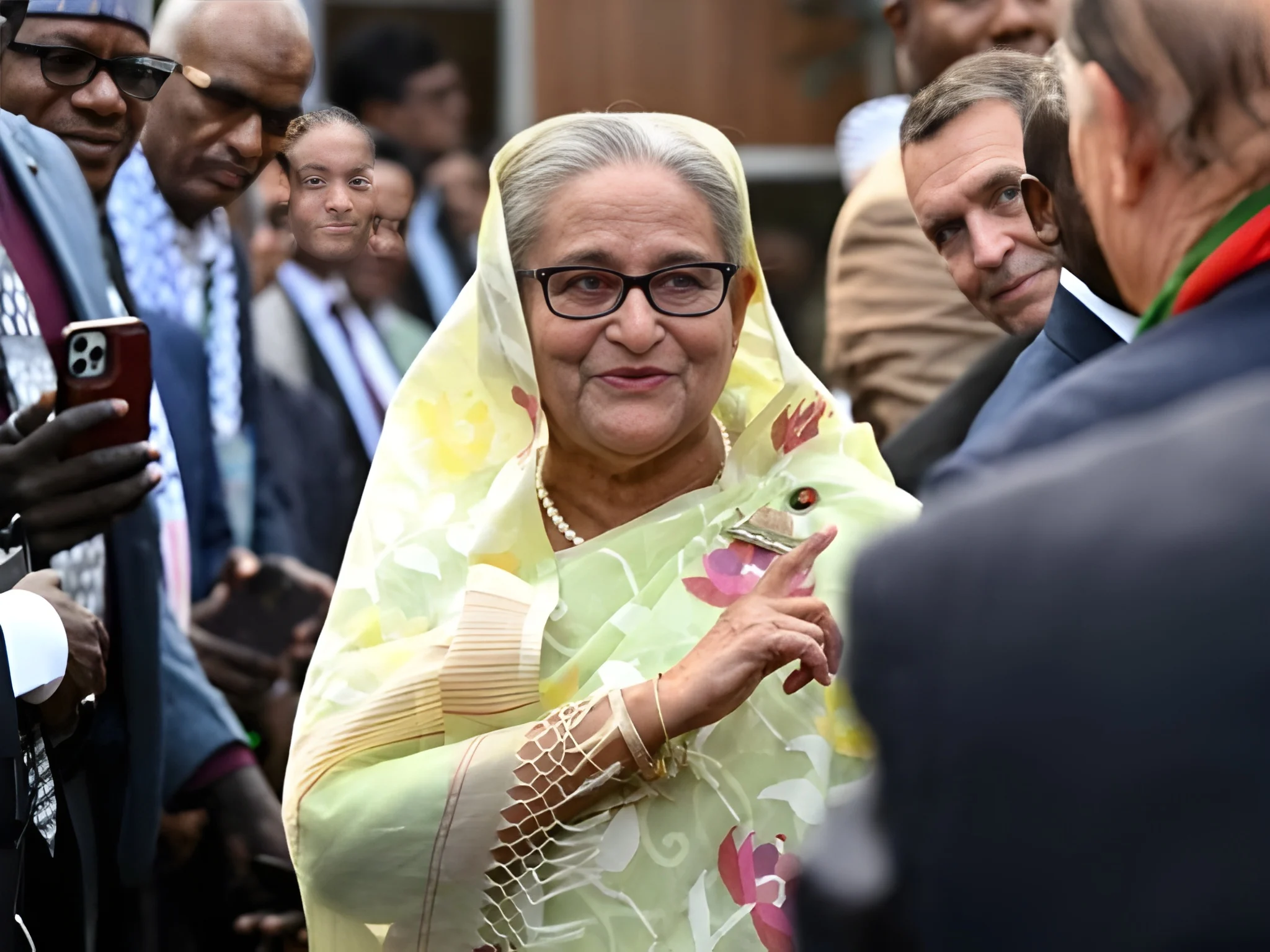 شیخ-حسینہ-کا-بڑا-اعلان،-دسمبر-میں-وطن-واپسی-کا-عزم