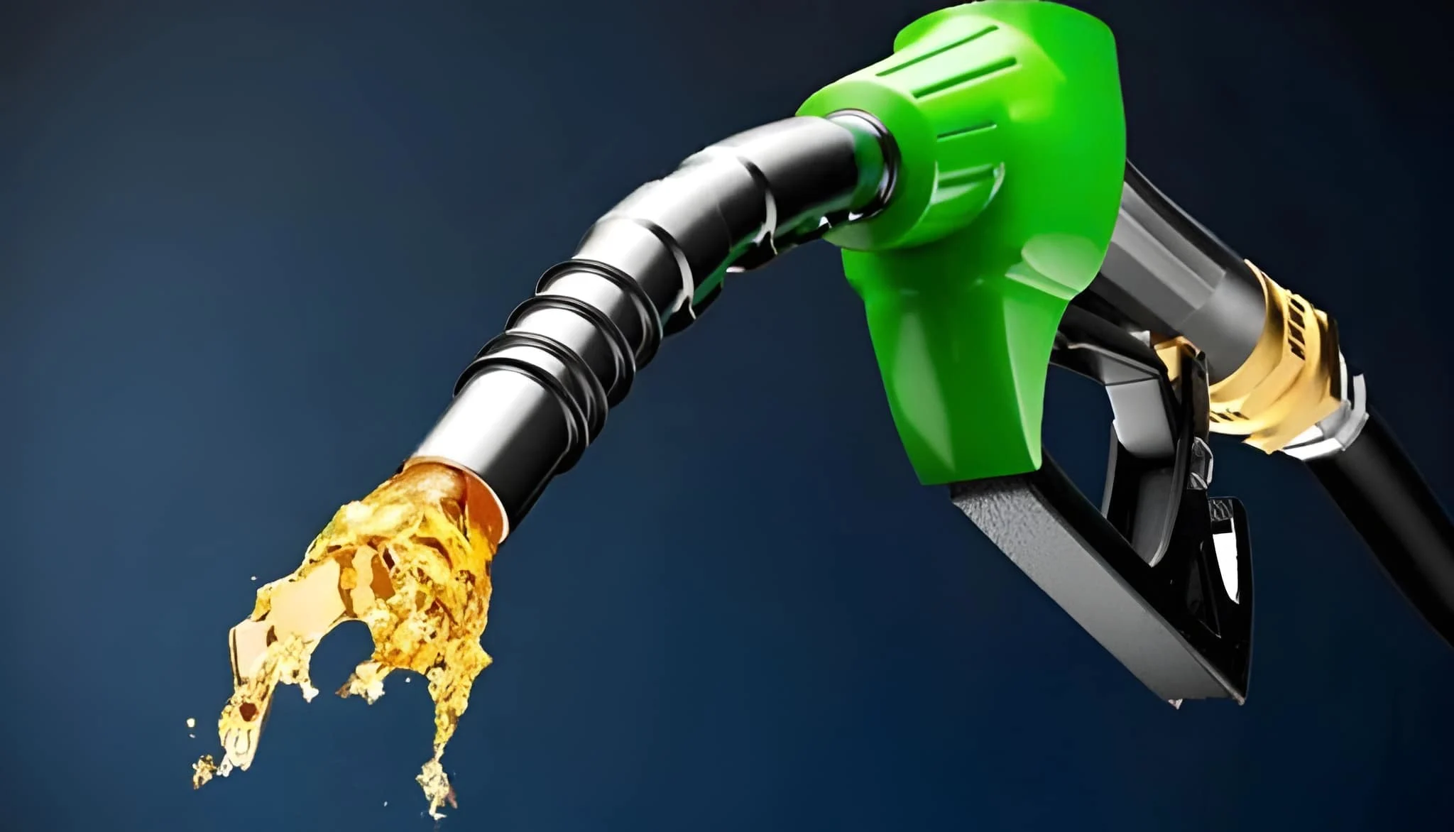عوام-کیلئے-بڑی-خوشخبری،-ڈیزل-32-روپے-63-پیسے-فی-لیٹر-سستا