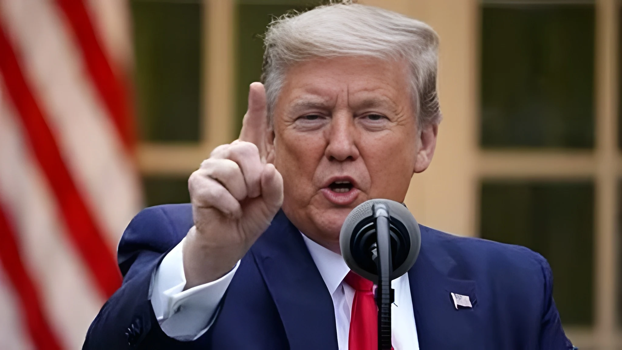 ٹرمپ-نے-سپریم-کورٹ-کے-فیصلے-کے-بعد-تمام-ممالک-پر-10-فیصد-ٹیرف-لگایا