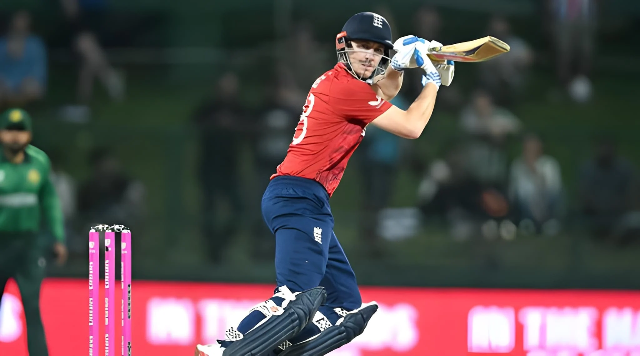 ٹی20-ورلڈکپ-میں-انگلینڈ-سے-شکست،-قومی-ٹیم-پر-فینز-اور-سابق-کرکٹرز-برہم