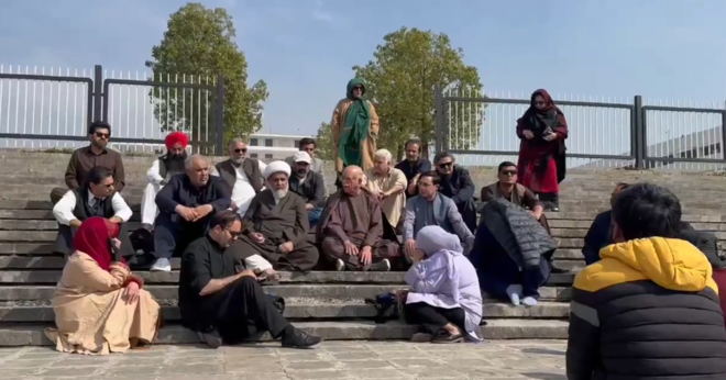 پانچویں-دن-بھی-جاری-دھرنا،-عمران-خان-کی-رہائی-اور-علاج-کے-مطالبات