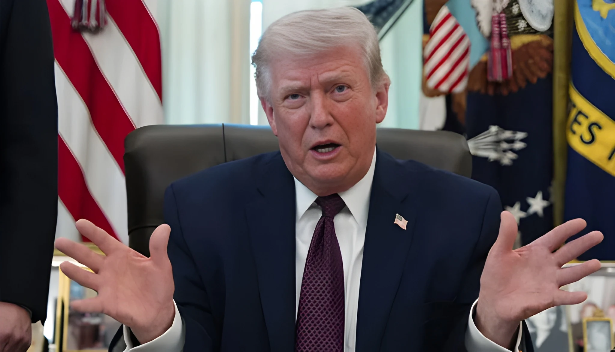 پاکستانی-قیادت-نے-ہم-سے-کہا-ہے-ایران-پر-حملہ-نہ-کریں،-ٹرمپ