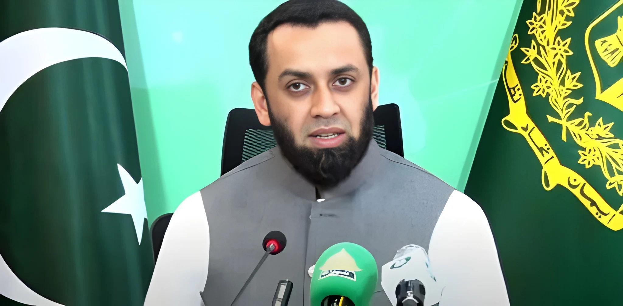 پمز-اسپتال-میں-عمران-خان-کا-طبی-معائنہ،-ڈاکٹرز-نے-صحت-مند-قرار-دے-دیا