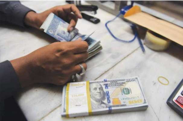 آنے-والے-دنوں-میں-روپے-کی-قدر-میں-مزید-کمی-آئے-گی