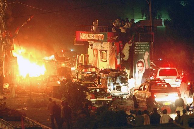سانحہ-کارساز-کے-شہداء-نے-جانیں-دیکر-اپنی-قائد-کی-جان-بچائی،-صائمہ-عامر